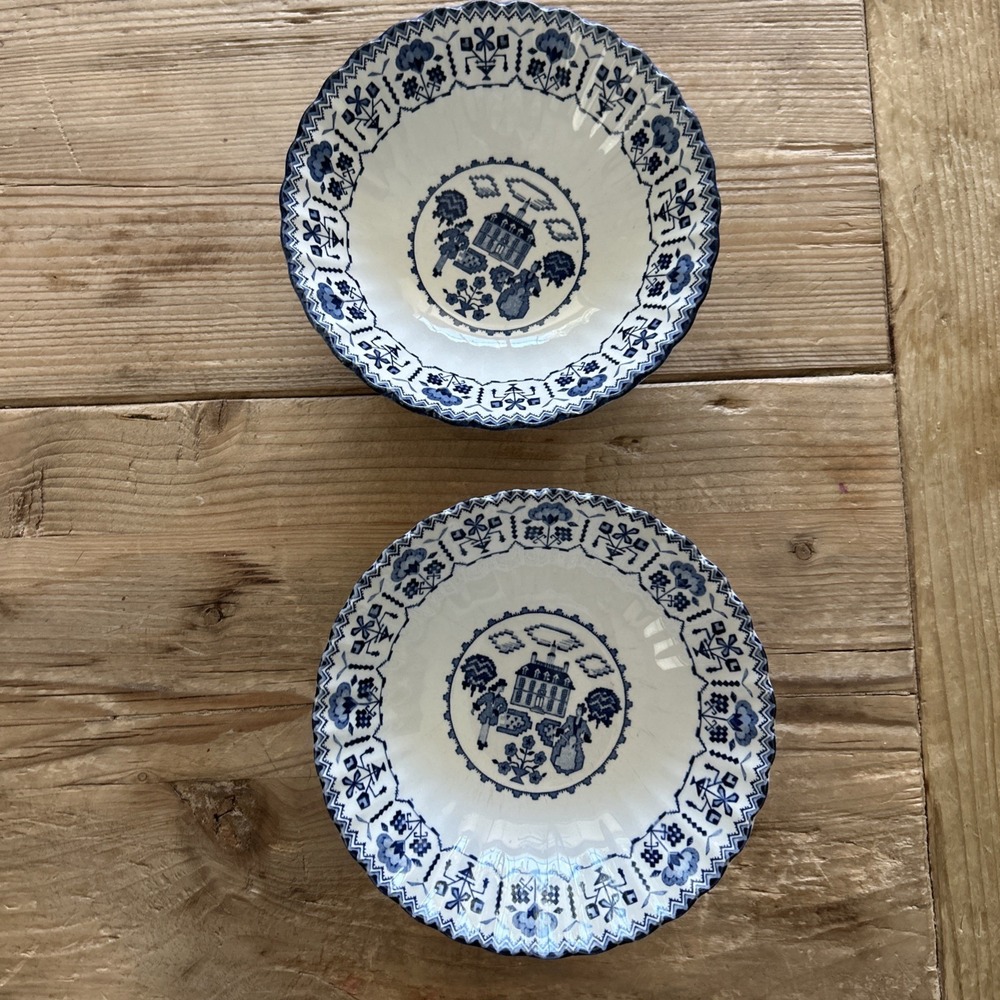 Lot Of 2 J&G Meakin Royal Staffordshire Bowl 6 1/2" Blue‎ White MINT